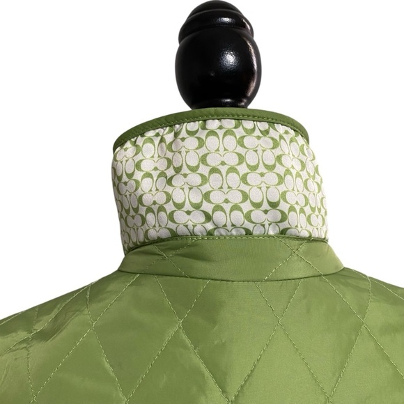 Coach Quilted Nylon Jacket Green Button Front Lightweight Size Small - Picture 9 of 15